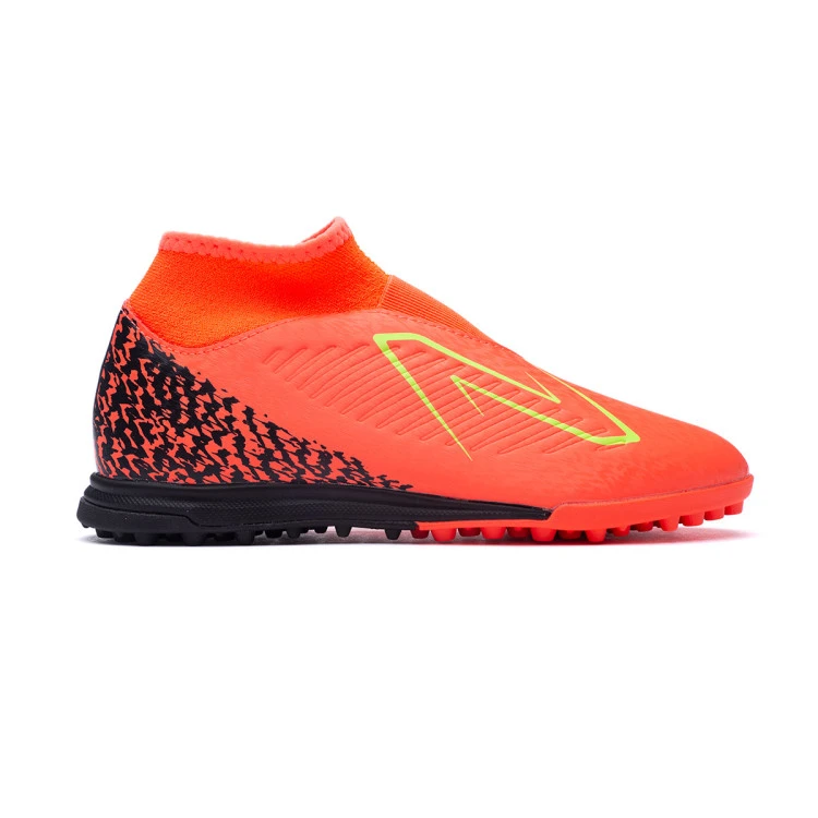 Bota New Balance Tekela V4 Magique Turf Niño 4 Bota New Balance Tekela V4 Magique Turf Niño - Imagen 2