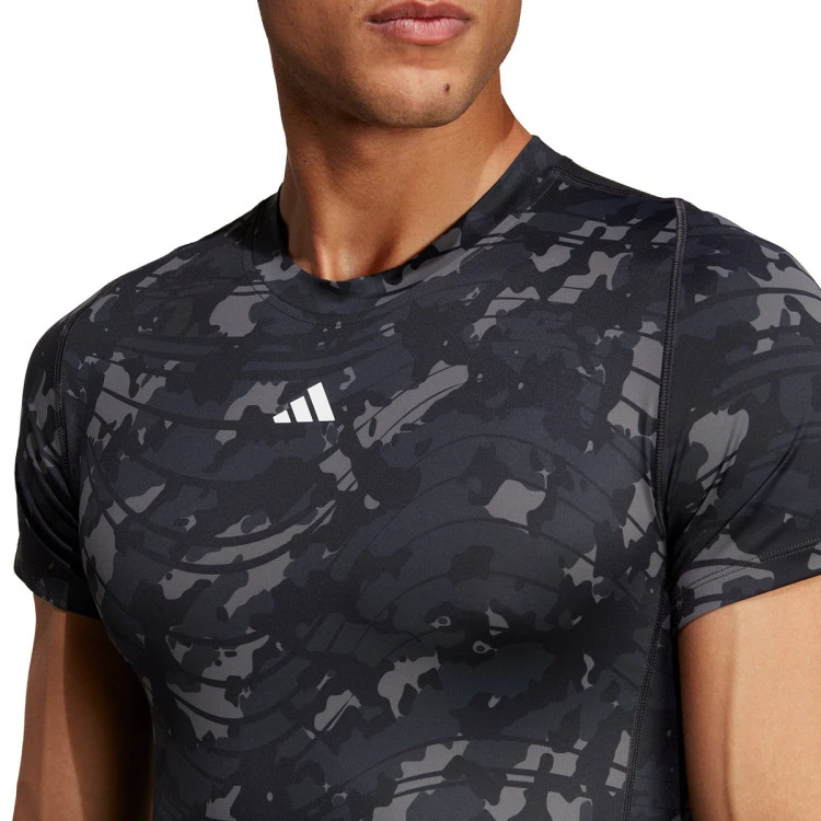 Camiseta Adidas TechFit Allover Print 7 Camiseta Adidas TechFit Allover Print - Imagen 5