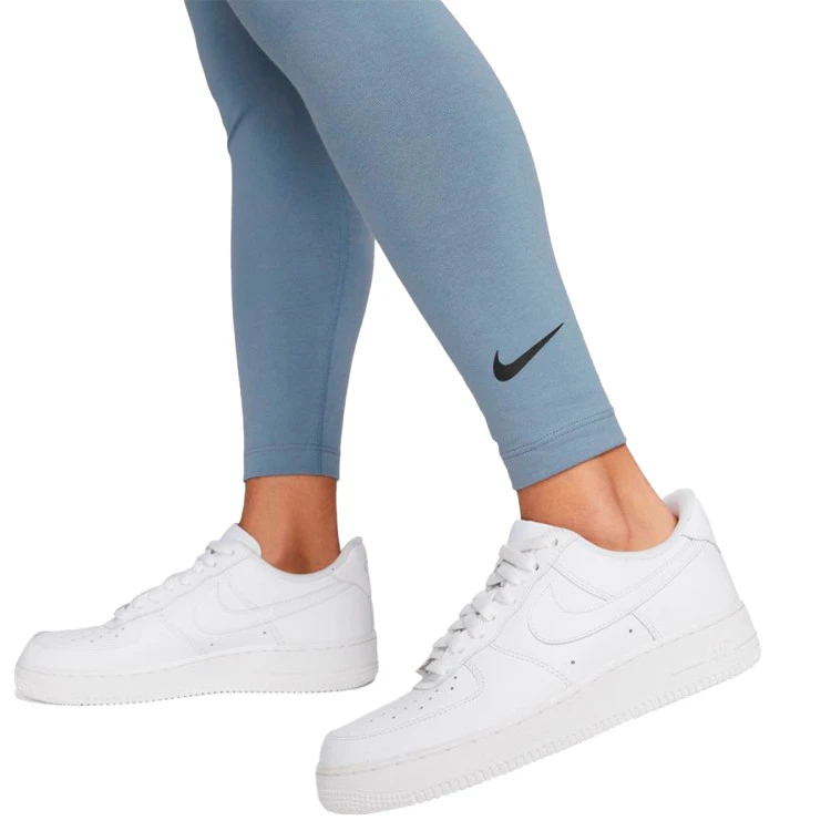 Malla Nike Sportswear Club Mujer 6 Malla Nike Sportswear Club Mujer - Imagen 4