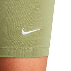 Malla Nike Corta Sportswear Essential Biker Mujer -Botas de fútbol comercio malla nike sportswear essentials biker mujer alligator white 2