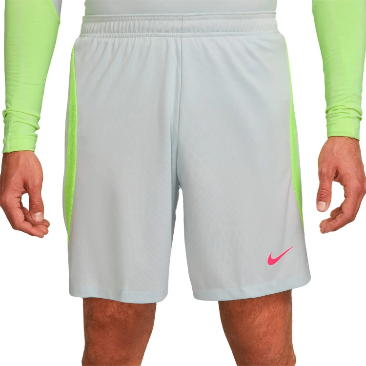 Pantalón Corto Nike Dri-Fit Strike 3 Pantalón Corto Nike Dri-Fit Strike