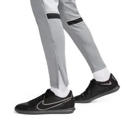 Pantalón Largo Nike Academy 21 Knit -Botas de fútbol comercio pantalon largo nike academy 21 knit smoke grey white black 4