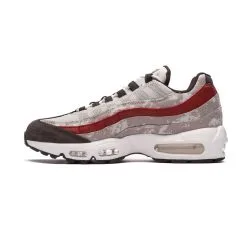 Zapatilla Nike Air Max 95 "Social FC" -Botas de fútbol comercio zapatilla nike air max 95 social fc lt bone summit white 2