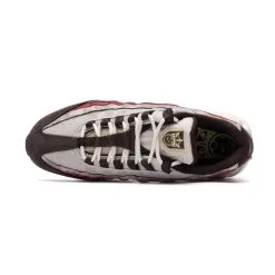 Zapatilla Nike Air Max 95 "Social FC" -Botas de fútbol comercio zapatilla nike air max 95 social fc lt bone summit white 4